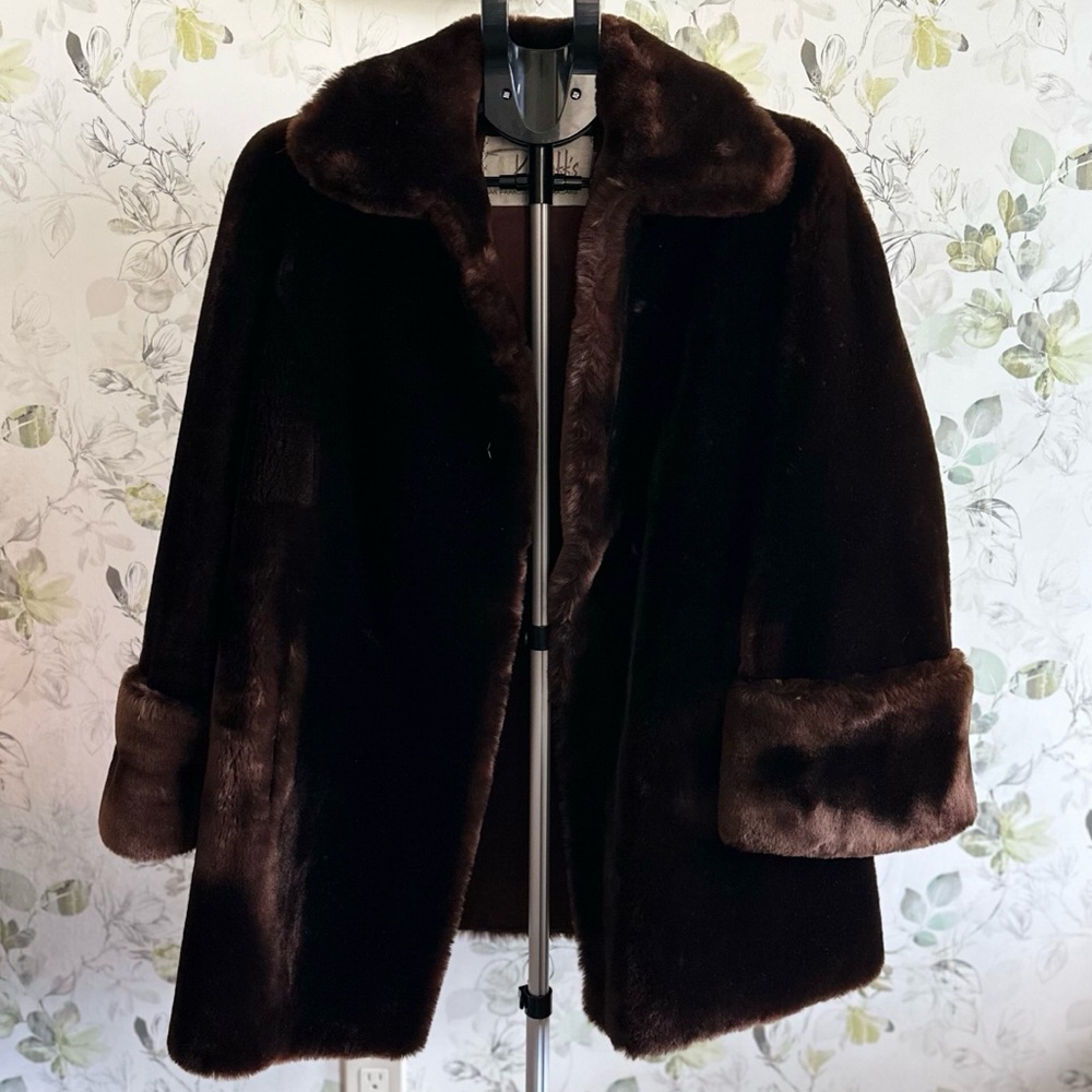 Vintage Mouton Brown Fur Coat Plush Mid-Length Fully Lined Excellent Condition